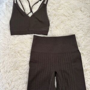 Fabletics Workout Set (brown bra and shorts) XS